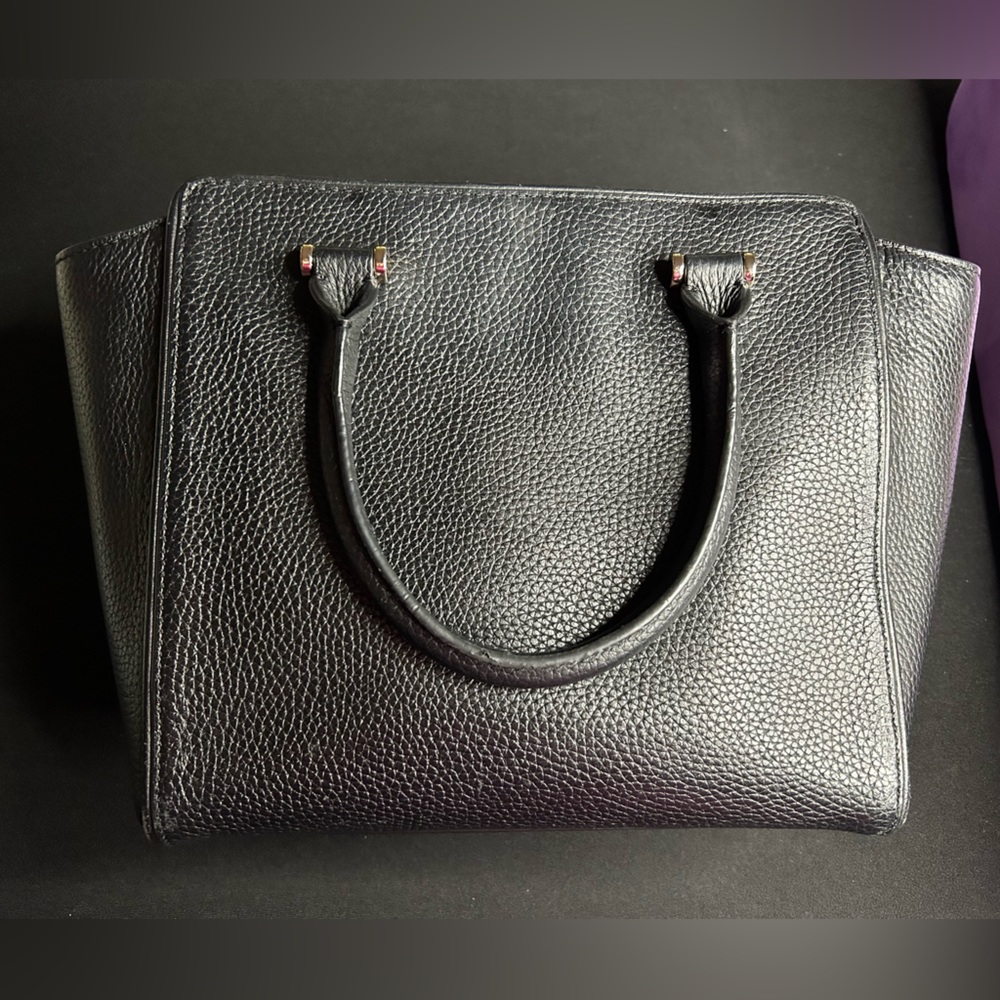 Kate Spade ♠️ - Picture 9 of 9